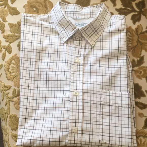 NWOT: Midtown Dress Shirt - Crisp and Stylish! - Picture 10 of 10